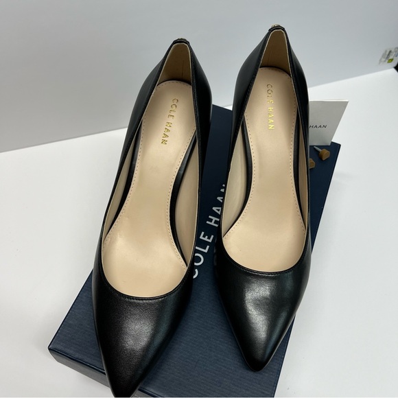 Cole Haan Gemma Logo Pump 8.5B Black Leather Slip on Comfort Business Casual - Picture 3 of 12